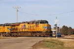 Grain power pulls across Read Road